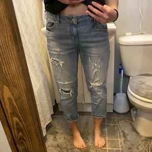 Maurice’s distressed cropped denim